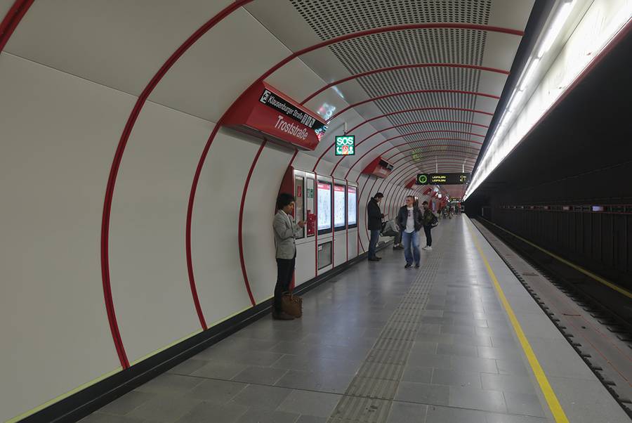 Метро в вене