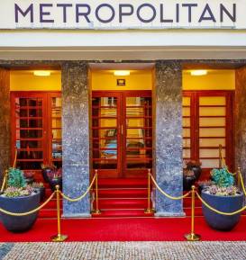 Metropolitan Old Town