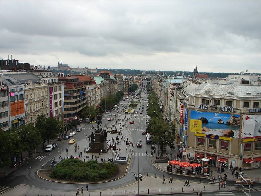 Вацлавская площадь, вид сверху