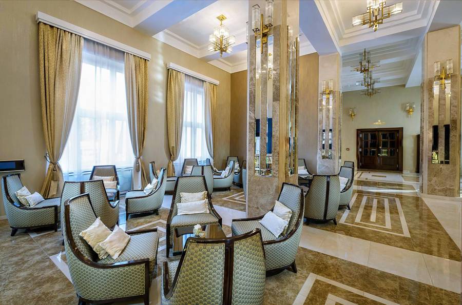 Отель Royal Palace 5*, Турчанские Теплице